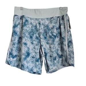 NWT Under Armour Sweat Resistant Lined Shorts Womens Size L